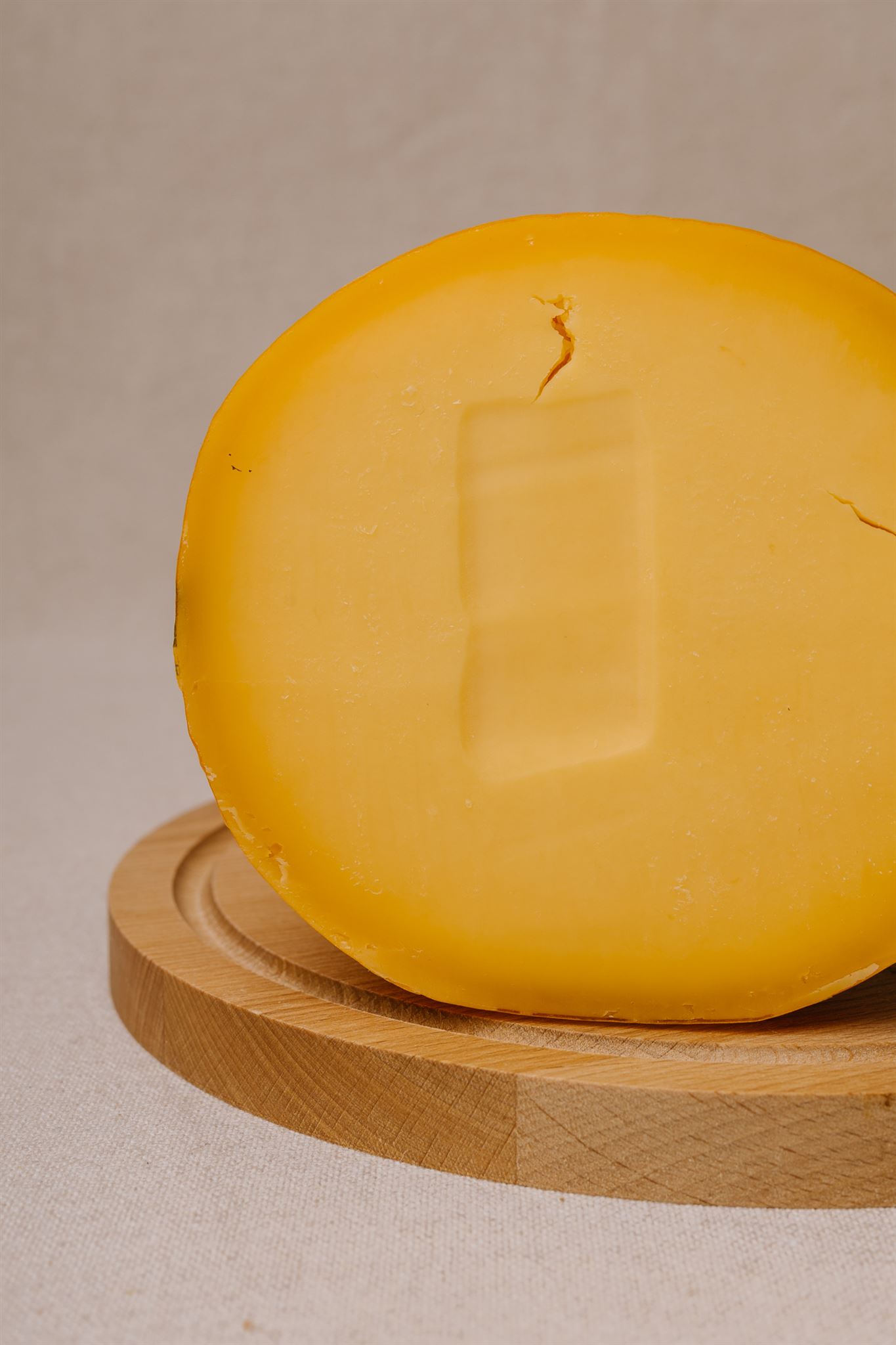 Ser holenderski Edam młody - obrazek 2